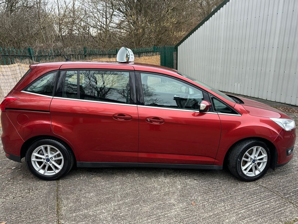 Used Ford Grand C-Max 2015 for sale - 77250392: Photo 25