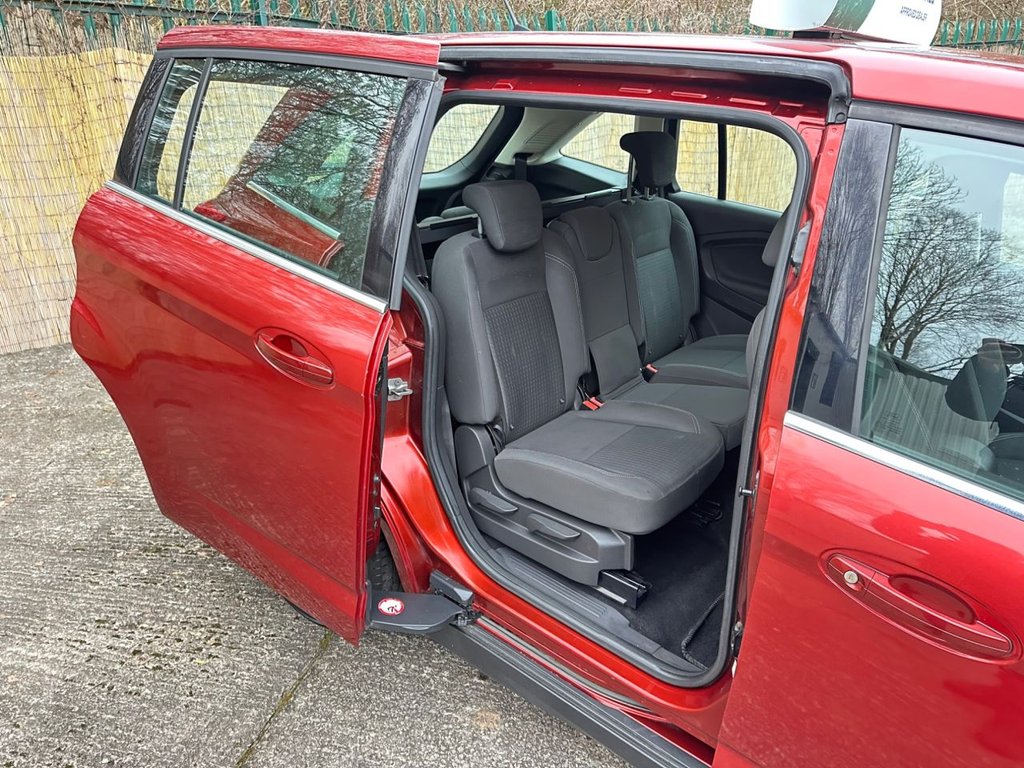 Used Ford Grand C-Max 2015 for sale - 77250392: Photo 27