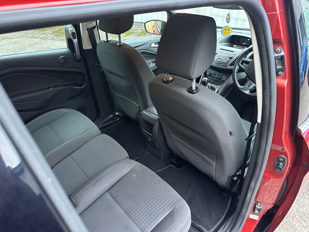 Used Ford Grand C-Max 2015 for sale - 77250392: Photo 30