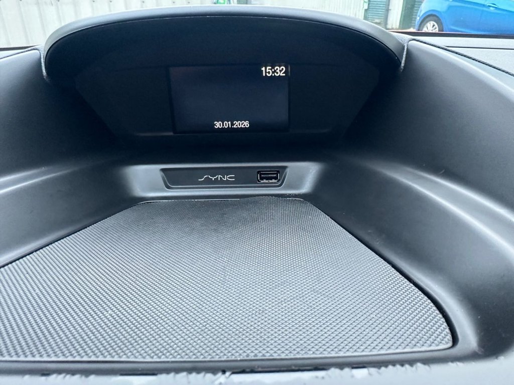 Used Ford Grand C-Max 2015 for sale - 77250392: Photo 46