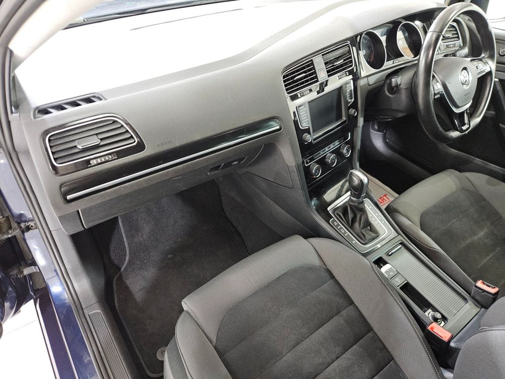 Used Volkswagen Golf 2015 for sale - 77953040: Photo 23