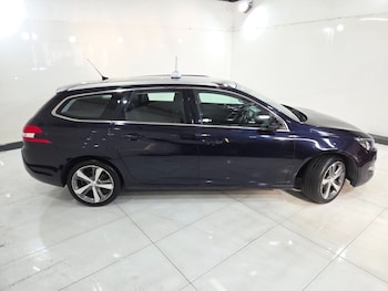 Used Peugeot 308 2015 for sale - 79619294: Photo