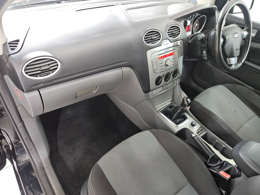 Used Ford Focus 2009 for sale - 76376318: Photo 20