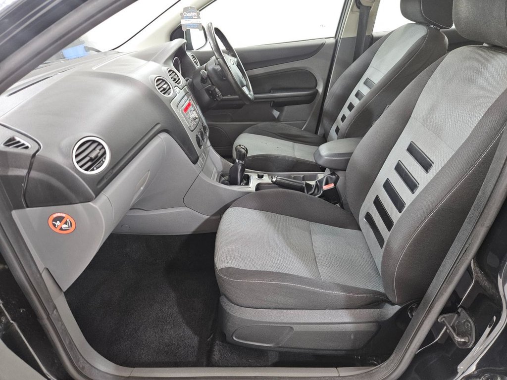 Used Ford Focus 2009 for sale - 76376318: Photo 21