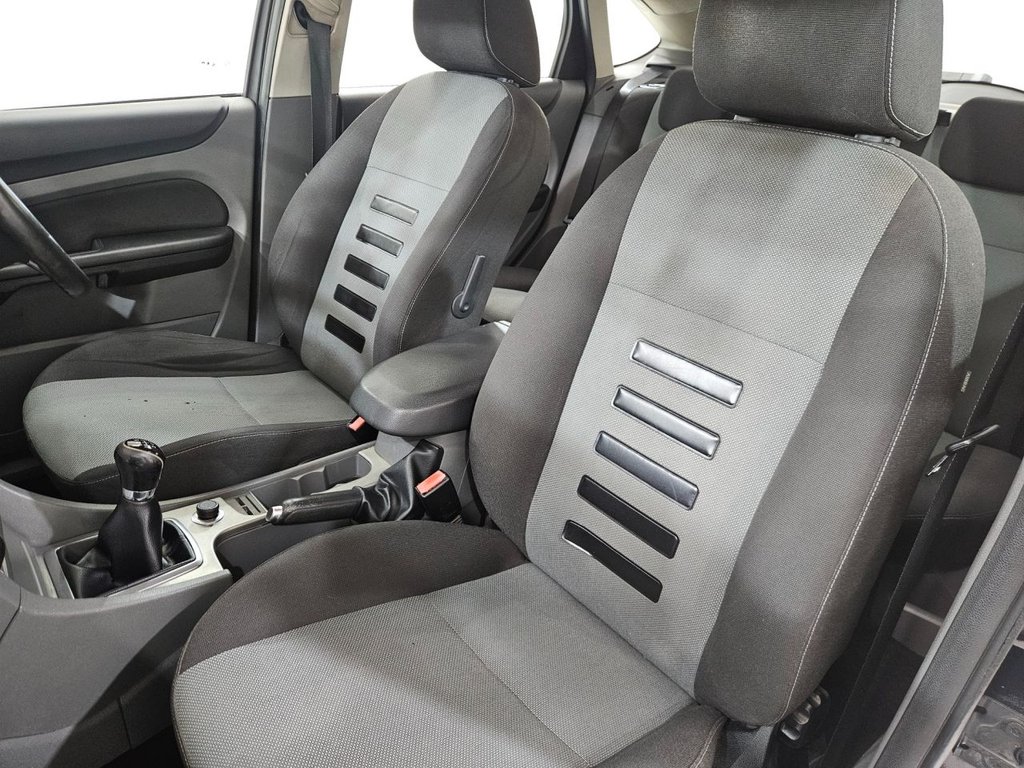 Used Ford Focus 2009 for sale - 76376318: Photo 23