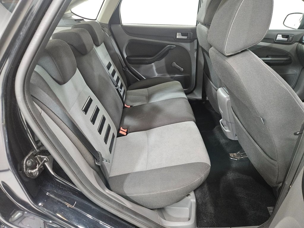 Used Ford Focus 2009 for sale - 76376318: Photo 24