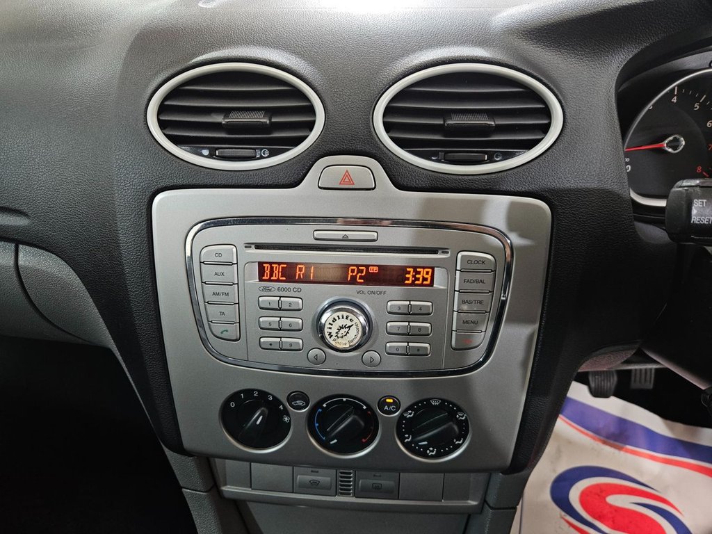 Used Ford Focus 2009 for sale - 76376318: Photo 32