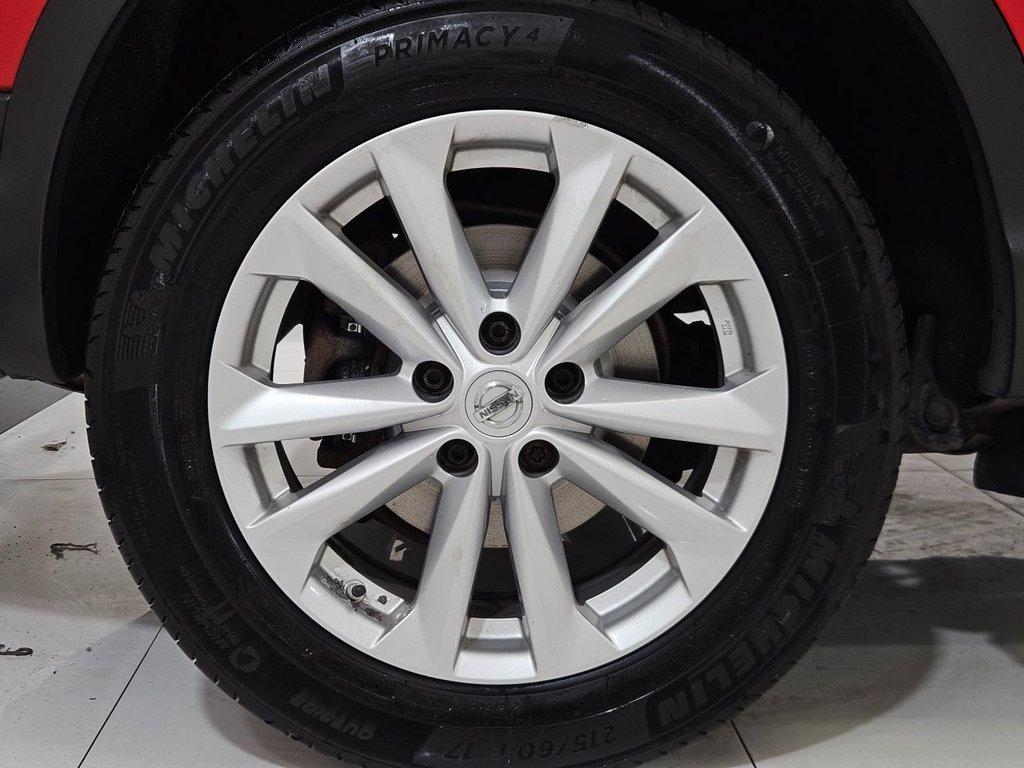 Used Nissan Qashqai 2016 for sale - 76581999: Photo 15