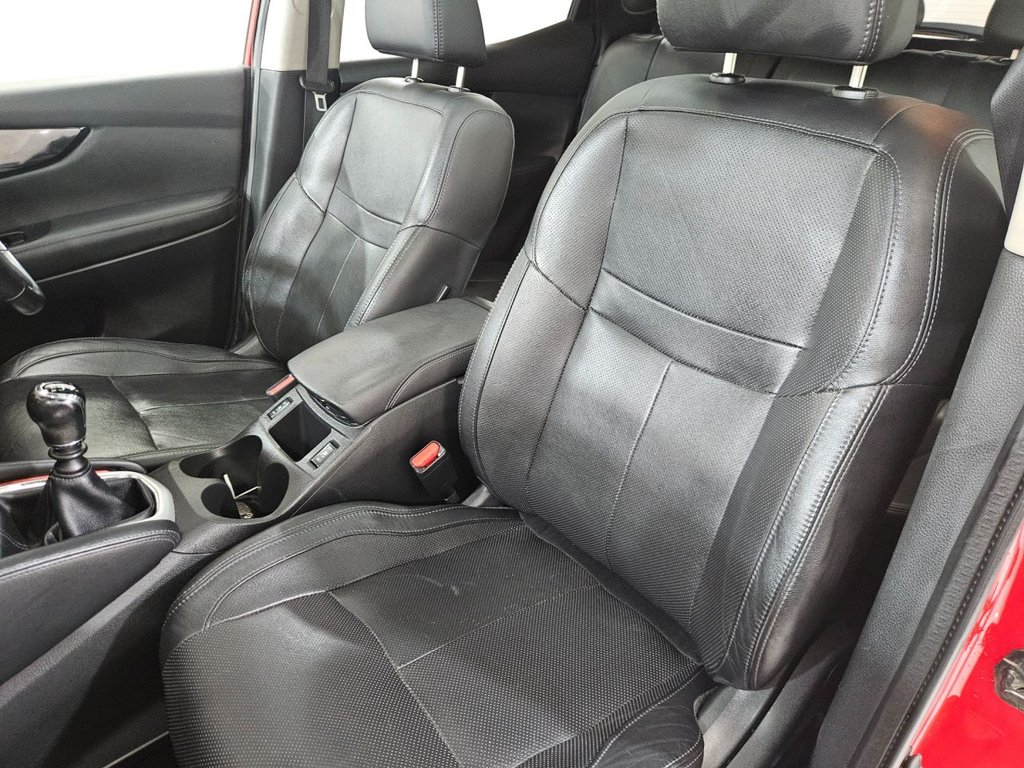 Used Nissan Qashqai 2016 for sale - 76581999: Photo 28