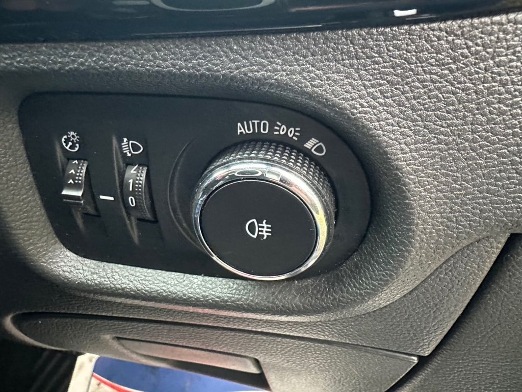 Used Vauxhall Astra 2017 for sale - 77313165: Photo 37