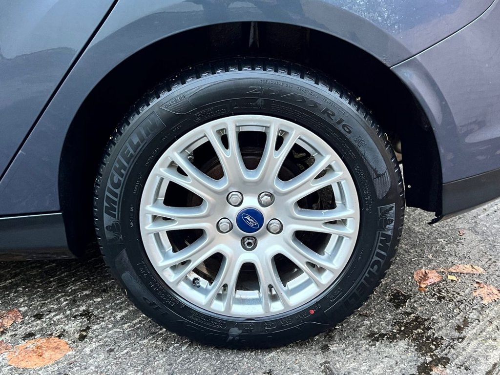 Used Ford Focus 2012 for sale - 76642613: Photo 17