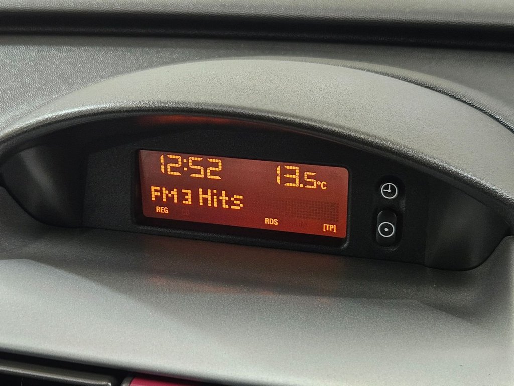 Used Vauxhall Corsa 2006 for sale - 78153999: Photo 33