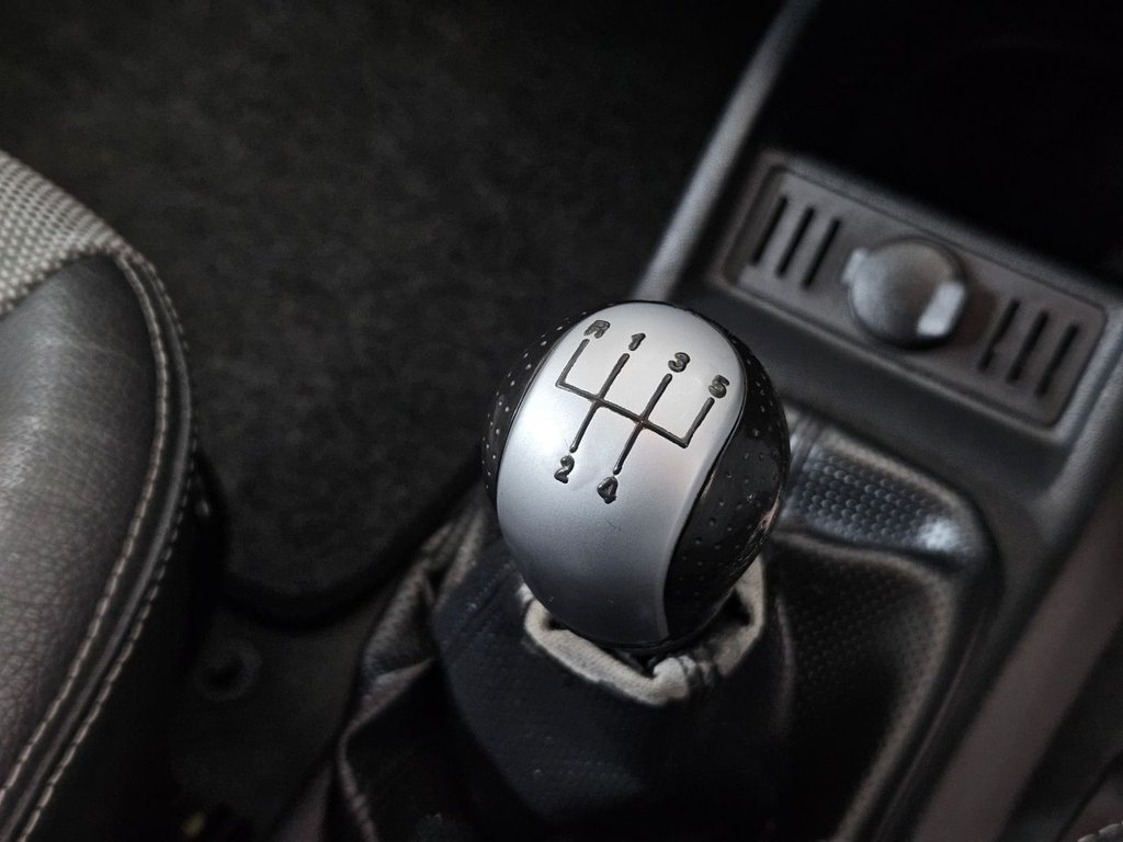 Used Vauxhall Corsa 2006 for sale - 78153999: Photo 34