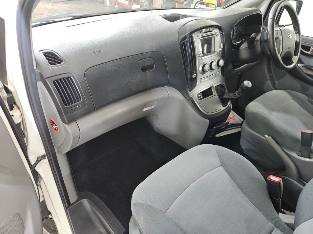 Used Hyundai i800 2012 for sale - 76986124: Photo 23