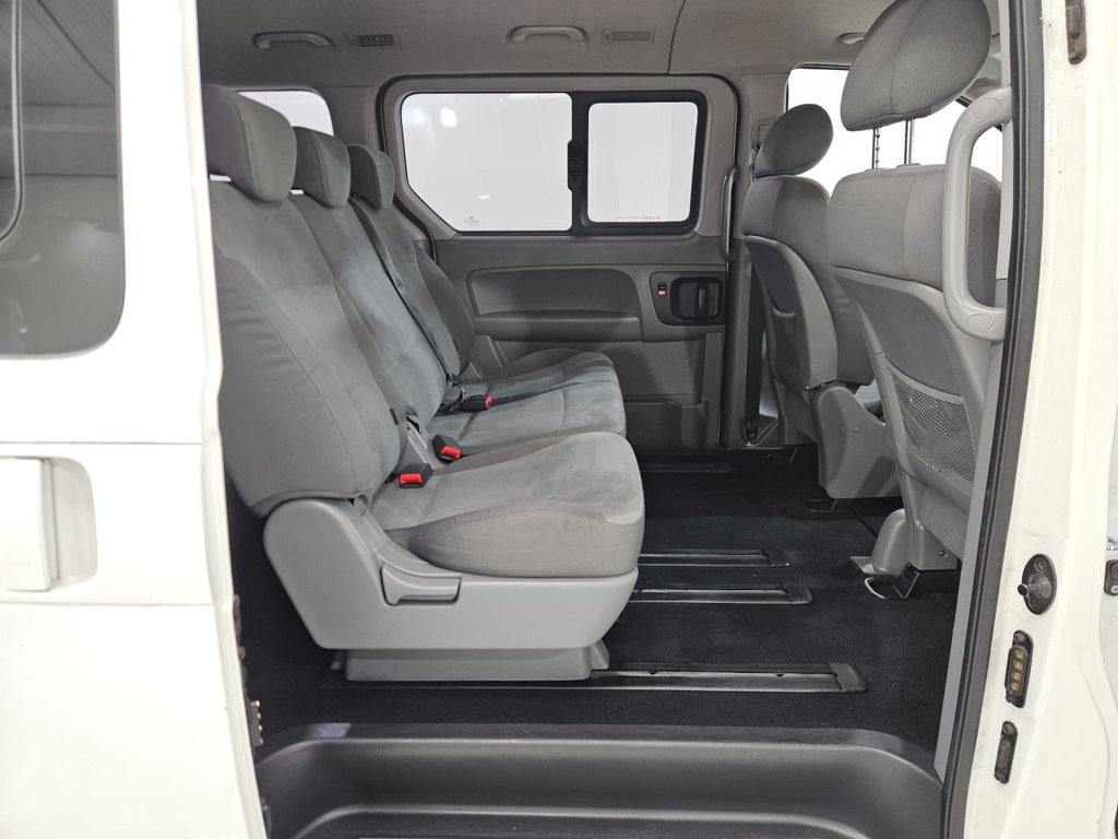 Used Hyundai i800 2012 for sale - 76986124: Photo 26