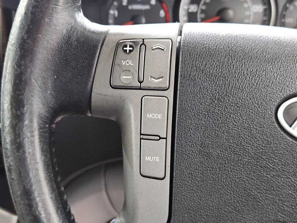 Used Hyundai i800 2012 for sale - 76986124: Photo 36