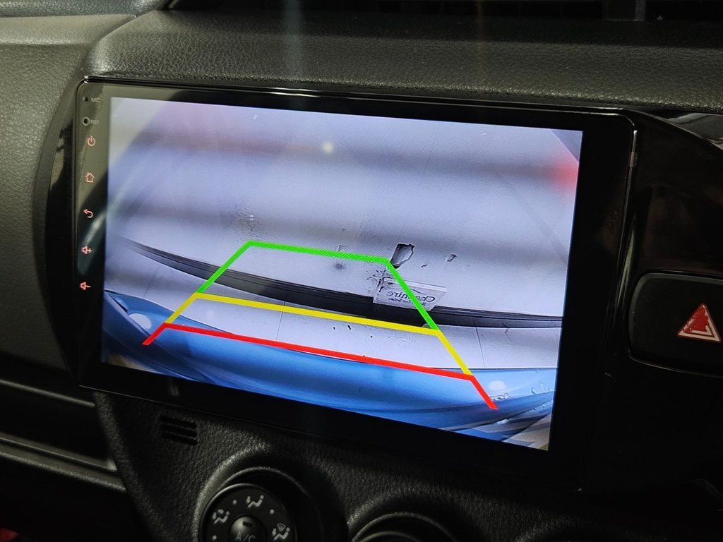 Used Toyota Yaris 2025 for sale - 76547236: Photo 40