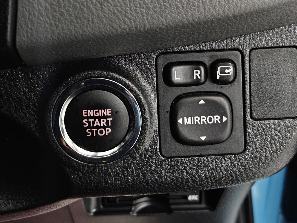 Used Toyota Yaris 2025 for sale - 76547236: Photo 50