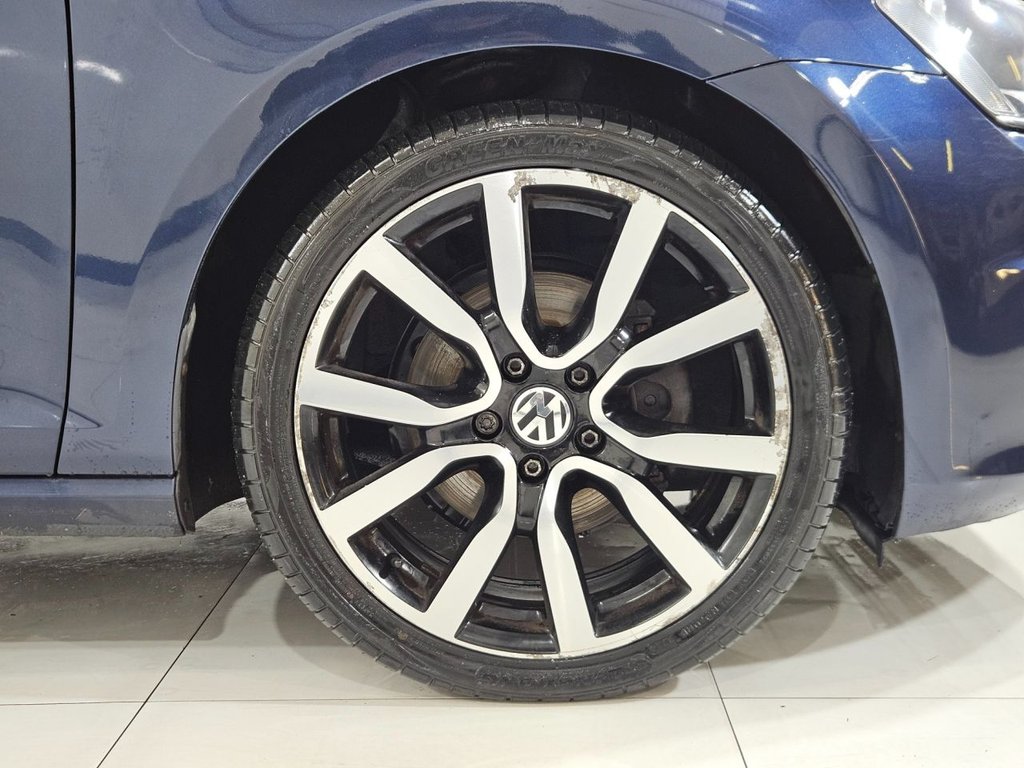 Used Volkswagen Golf 2015 for sale - 77748063: Photo 17