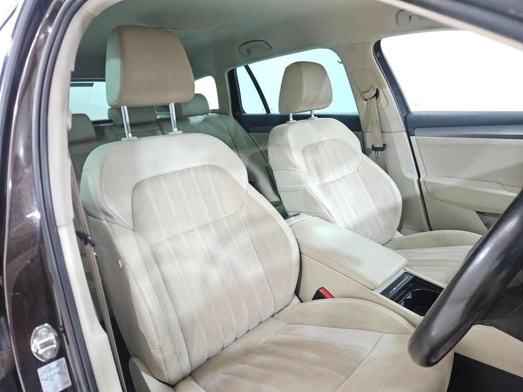 Used Skoda Superb 2017 for sale - 77048826: Photo 15