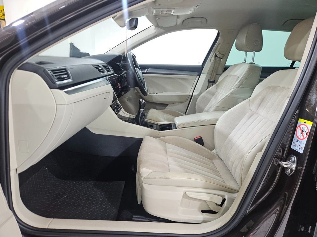 Used Skoda Superb 2017 for sale - 77048826: Photo 18