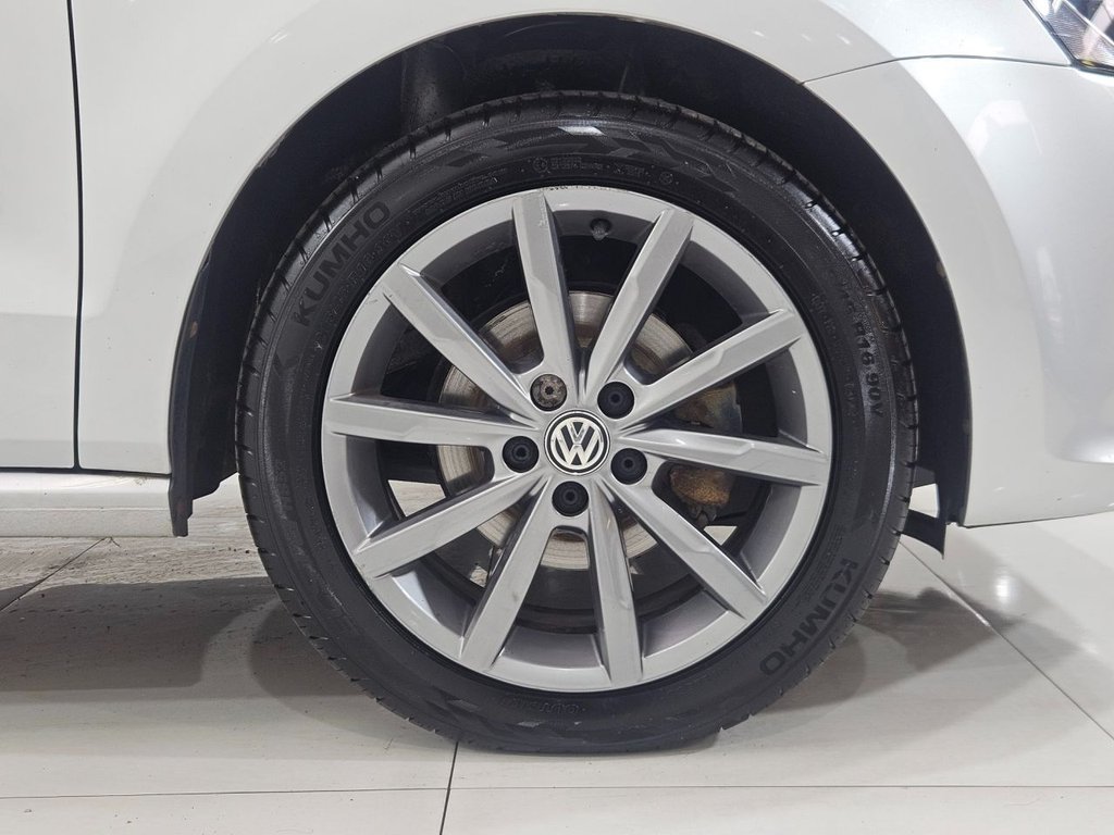 Used Volkswagen Polo 2015 for sale - 76333868: Photo 17