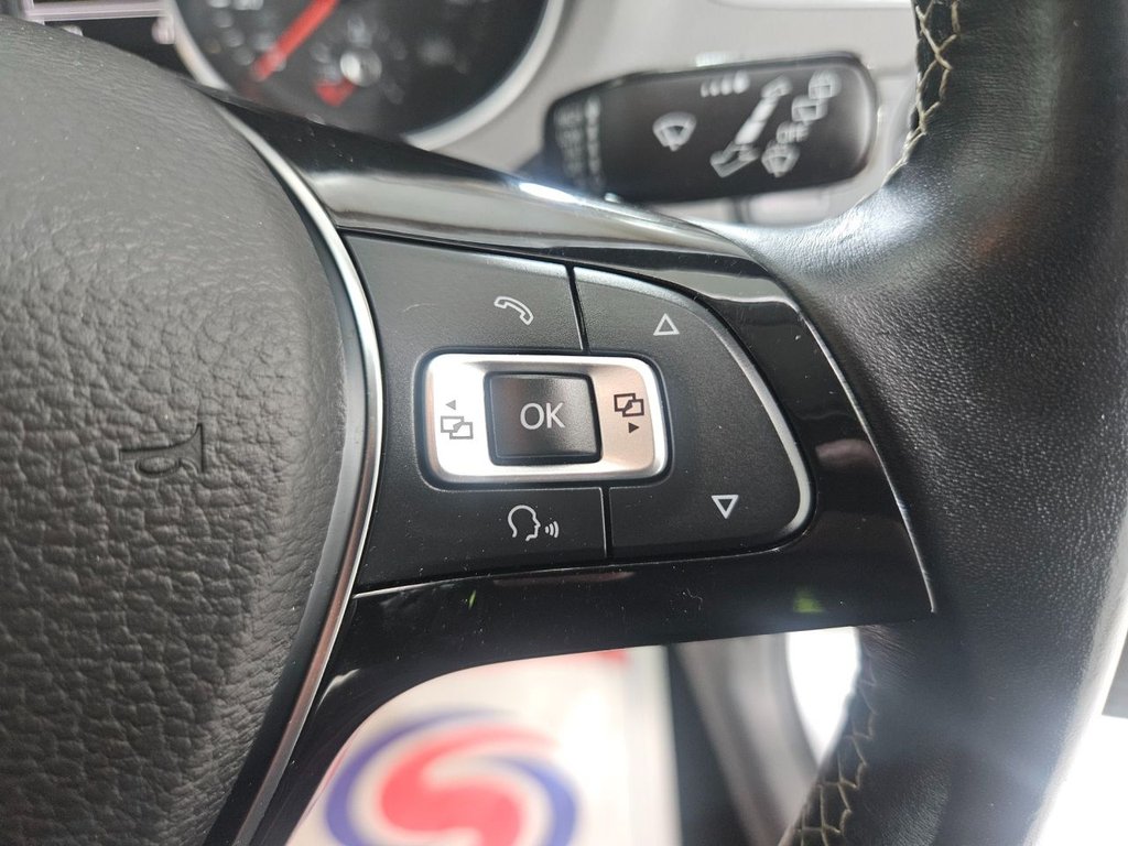 Used Volkswagen Polo 2015 for sale - 76333868: Photo 38