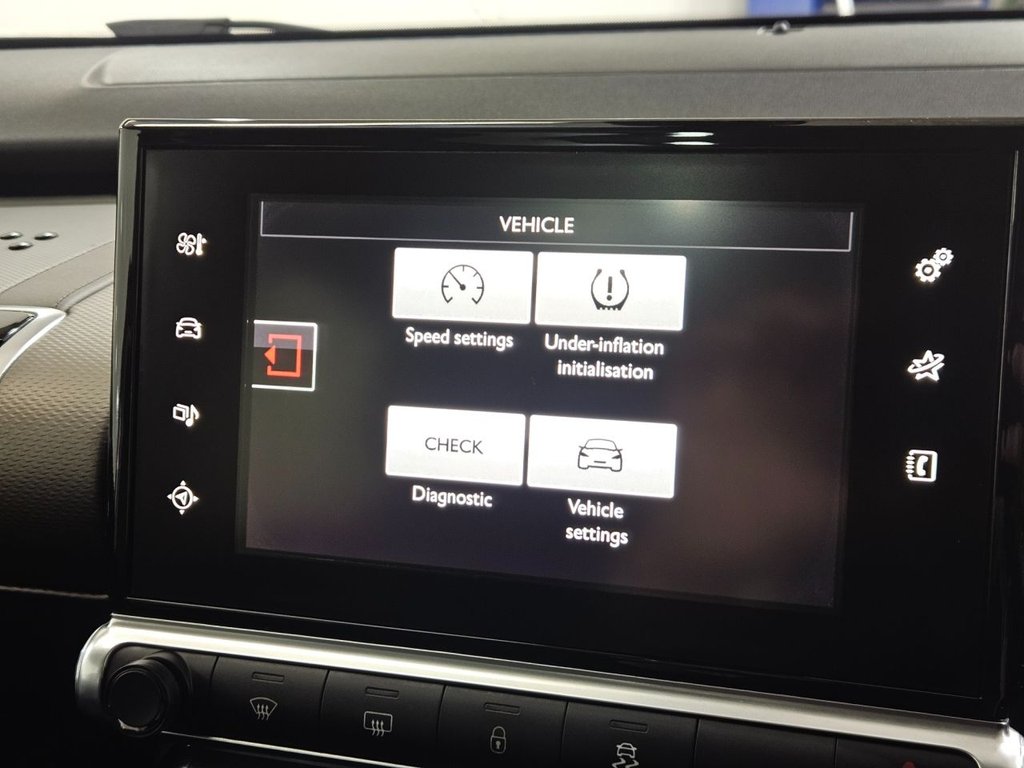 Used Citroen C4 Cactus 2016 for sale - 76617456: Photo 32