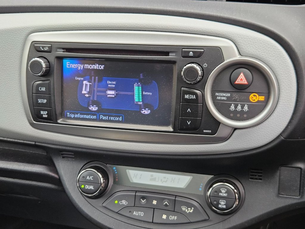 Used Toyota Yaris 2014 for sale - 77631788: Photo 24