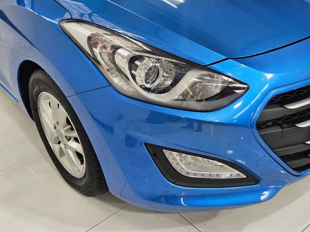 Used Hyundai i30 2016 for sale - 77952956: Photo 14