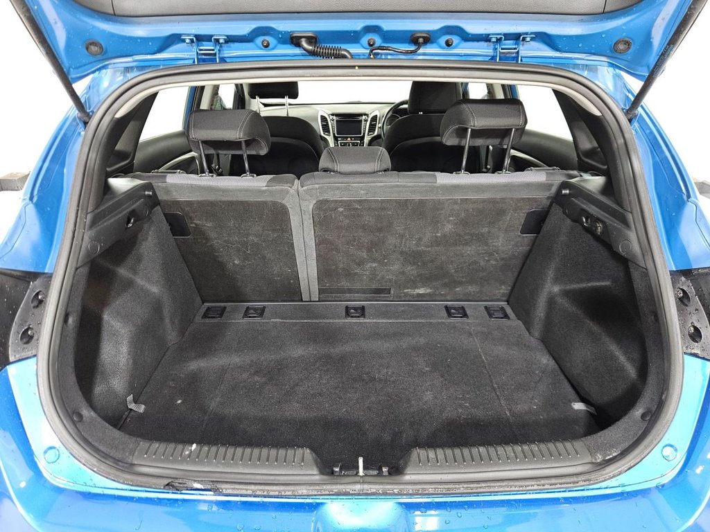 Used Hyundai i30 2016 for sale - 77952956: Photo 17