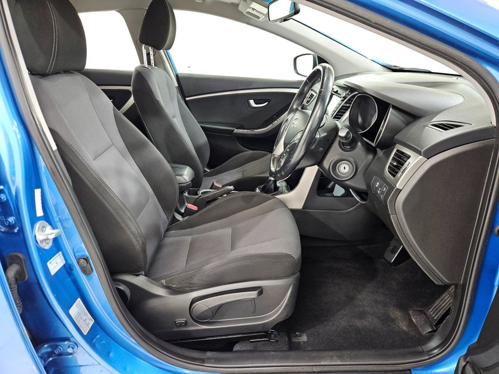 Used Hyundai i30 2016 for sale - 77952956: Photo 22