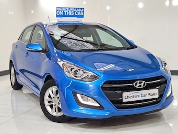 Used Hyundai i30 2016 for sale - 77952956: Photo