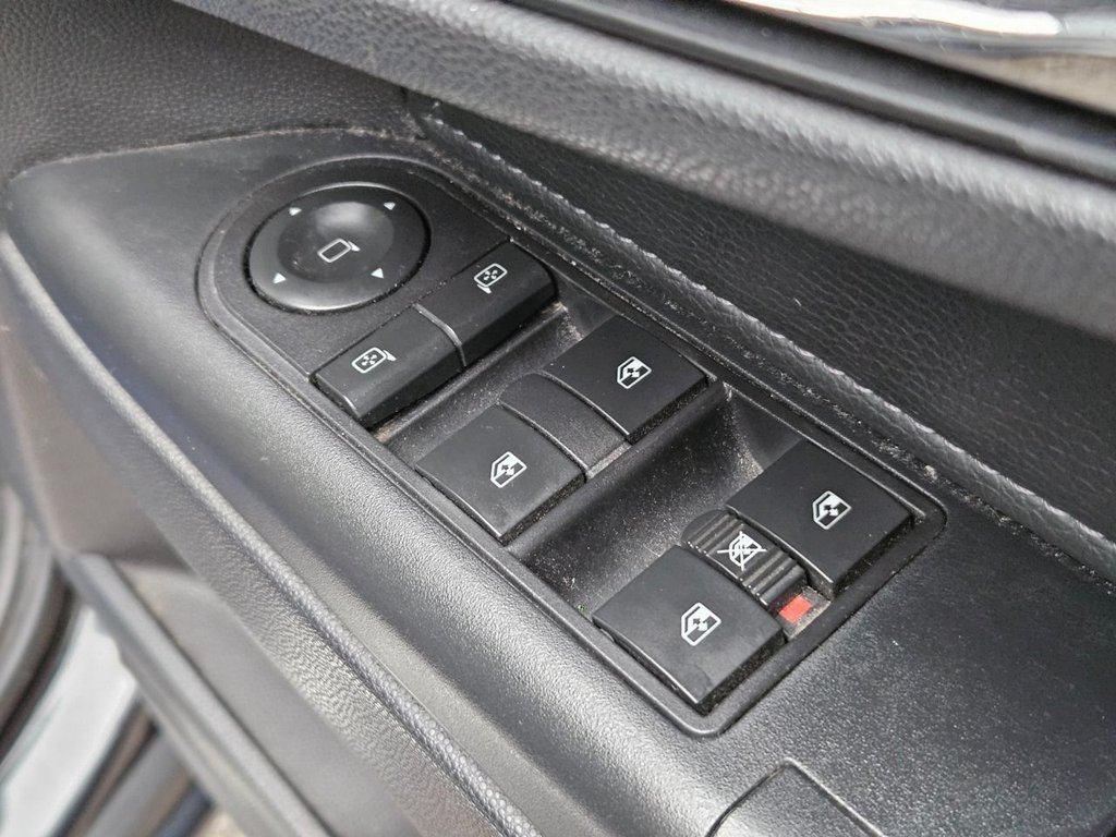 Used Vauxhall Zafira 2011 for sale - 77821275: Photo 22