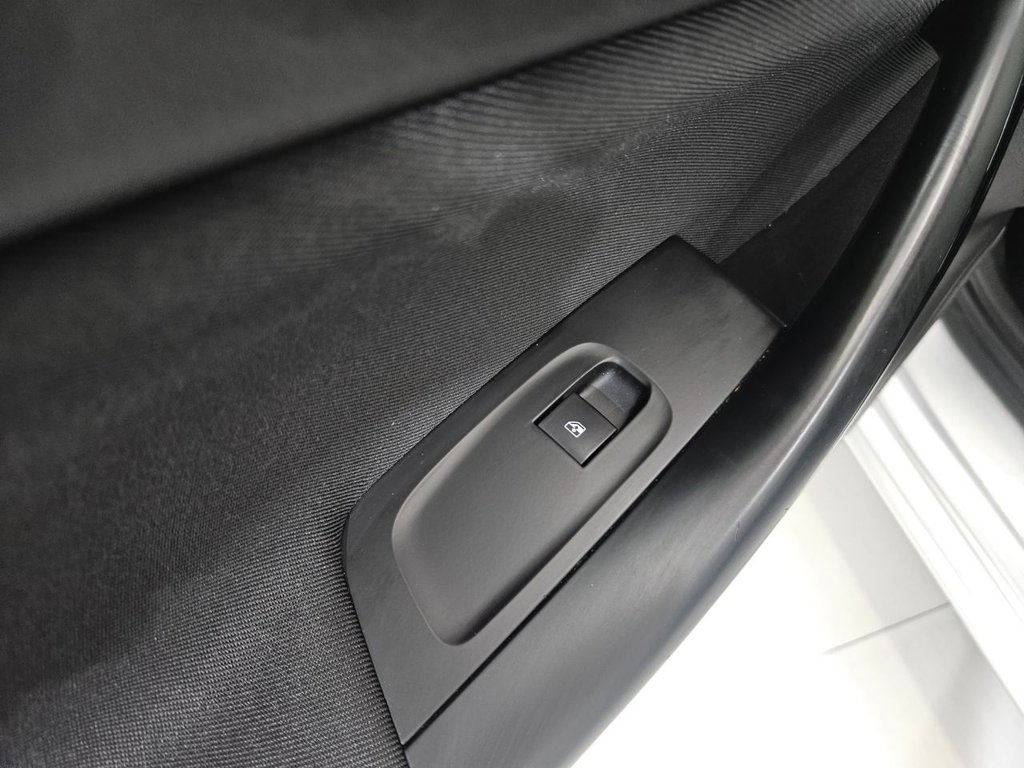 Used Vauxhall Astra 2016 for sale - 76590711: Photo 45