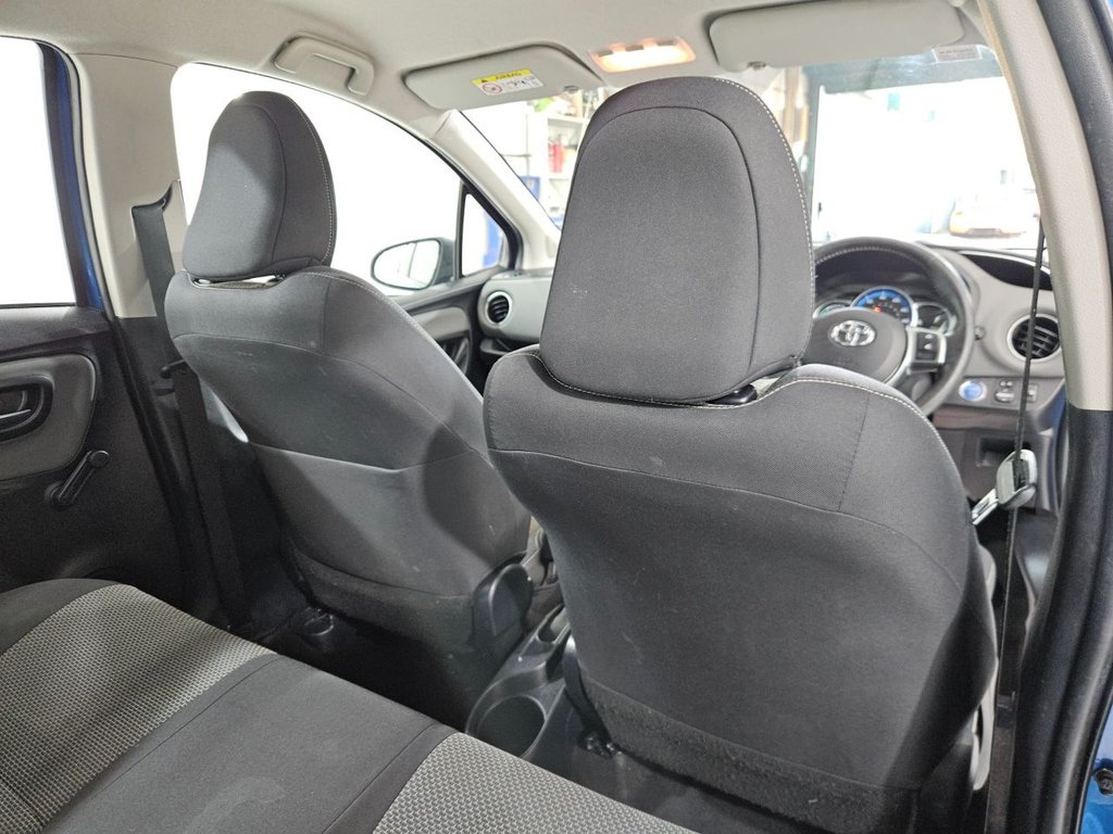 Used Toyota Yaris 2015 for sale - 76356449: Photo 37