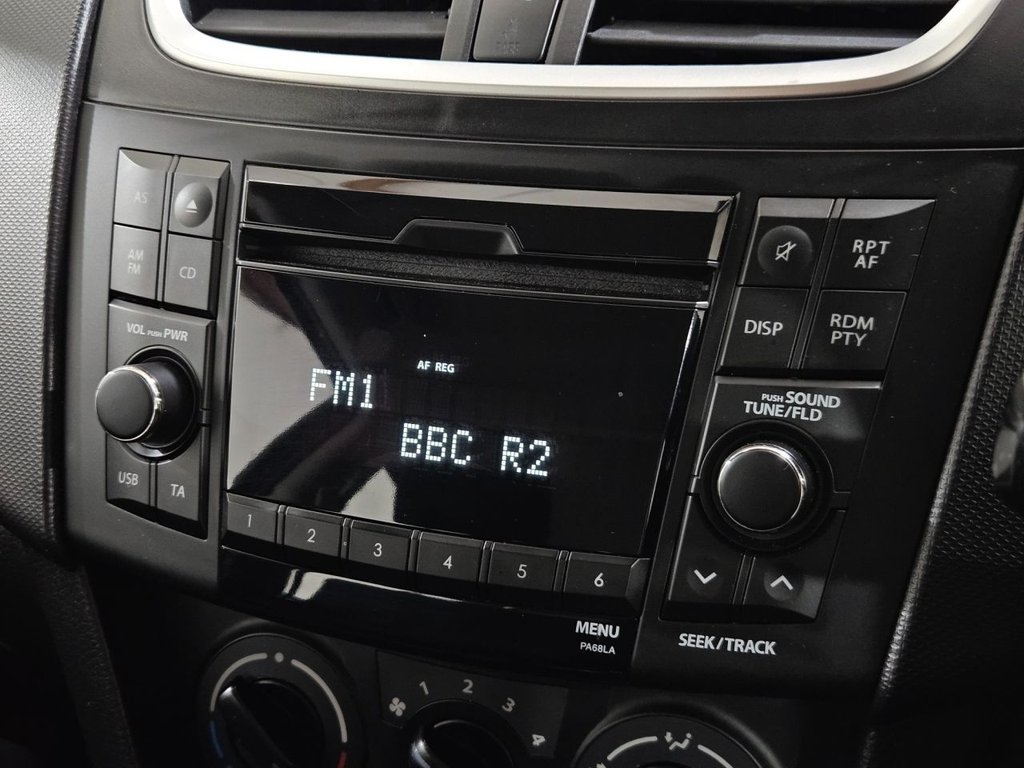 Used Suzuki Swift 2014 for sale - 77072611: Photo 35