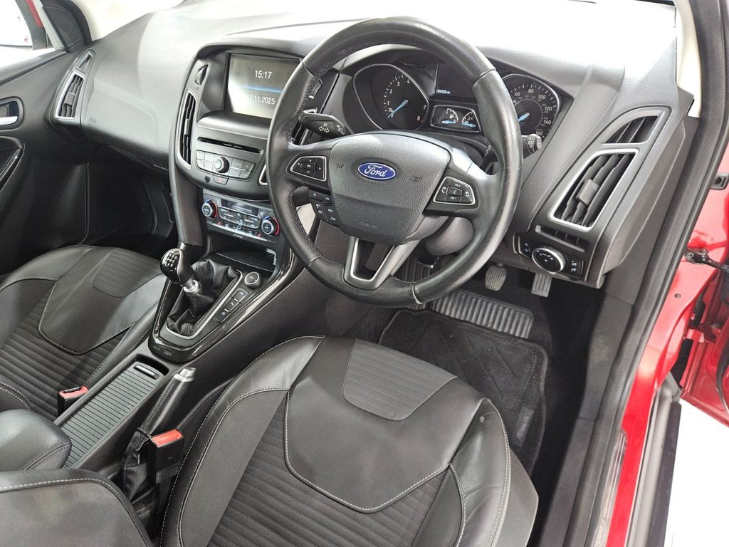 Used Ford Focus 2015 for sale - 76604952: Photo 24