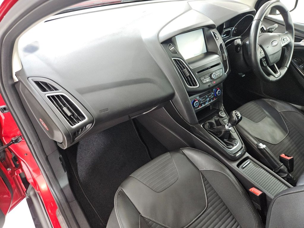 Used Ford Focus 2015 for sale - 76604952: Photo 35