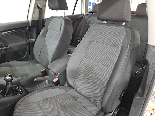 Used Volkswagen Golf 2012 for sale - 75998350: Photo 24