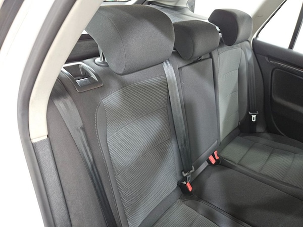 Used Volkswagen Golf 2012 for sale - 75998350: Photo 28