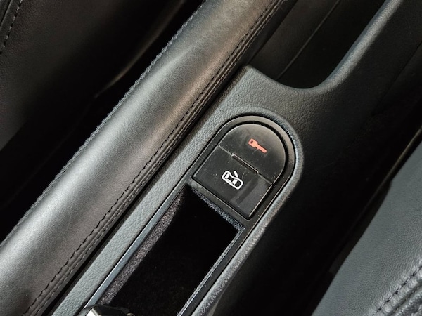 Used Audi TT 2004 for sale - 76223453: Photo 40