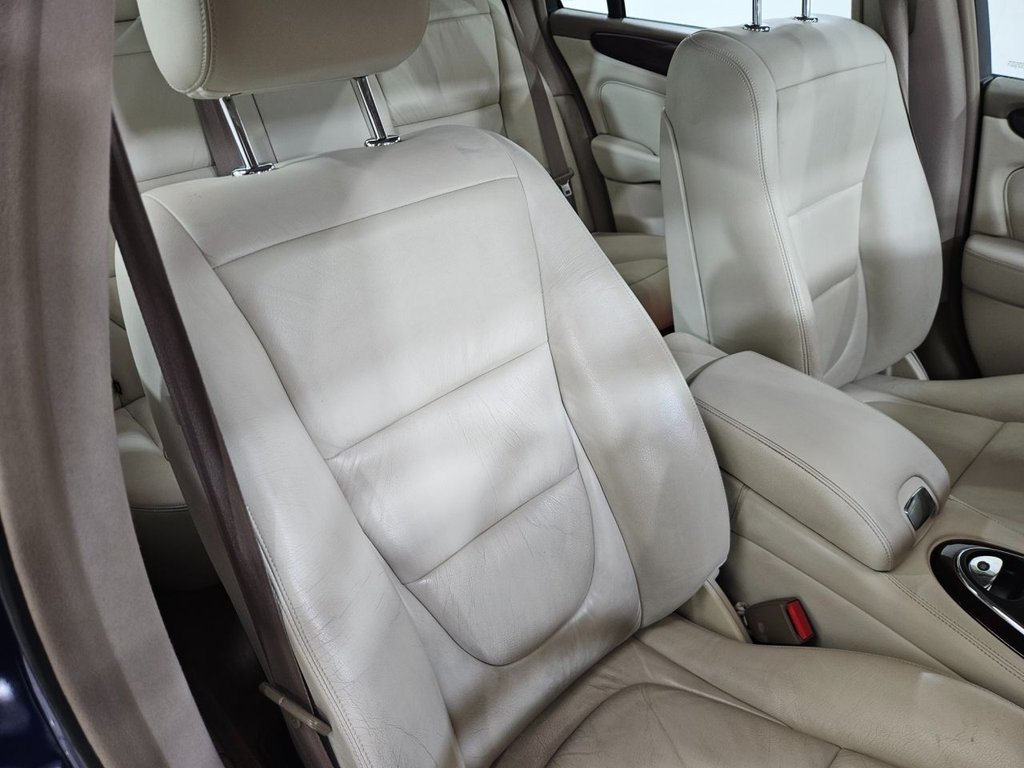 Used Jaguar XJ 2004 for sale - 76768182: Photo 31