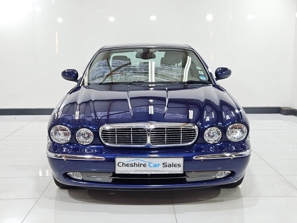 Used Jaguar XJ 2004 for sale - 76768182: Photo 7