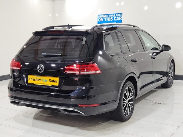 Used Volkswagen Golf 2017 for sale - 76245278: Photo 10