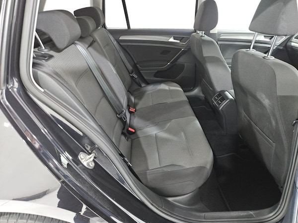 Used Volkswagen Golf 2017 for sale - 76245278: Photo 28