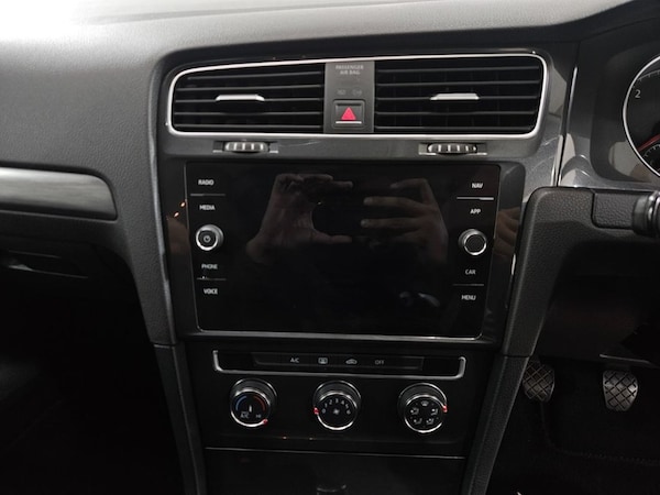 Used Volkswagen Golf 2017 for sale - 76245278: Photo 40