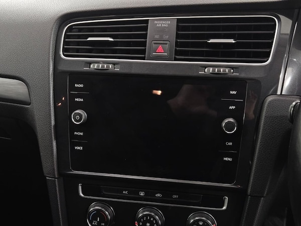 Used Volkswagen Golf 2017 for sale - 76245278: Photo 43