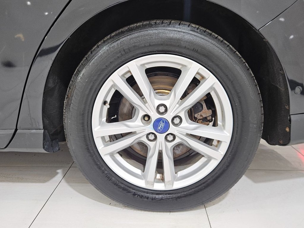 Used Ford Galaxy 2015 for sale - 77654600: Photo 15