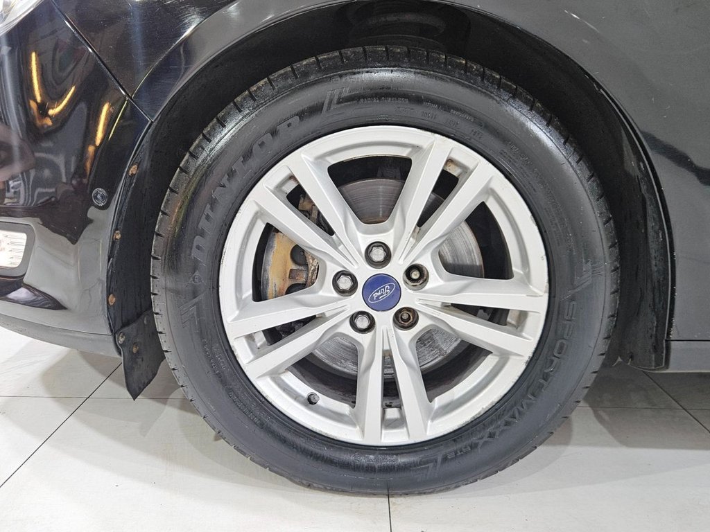 Used Ford Galaxy 2015 for sale - 77654600: Photo 16